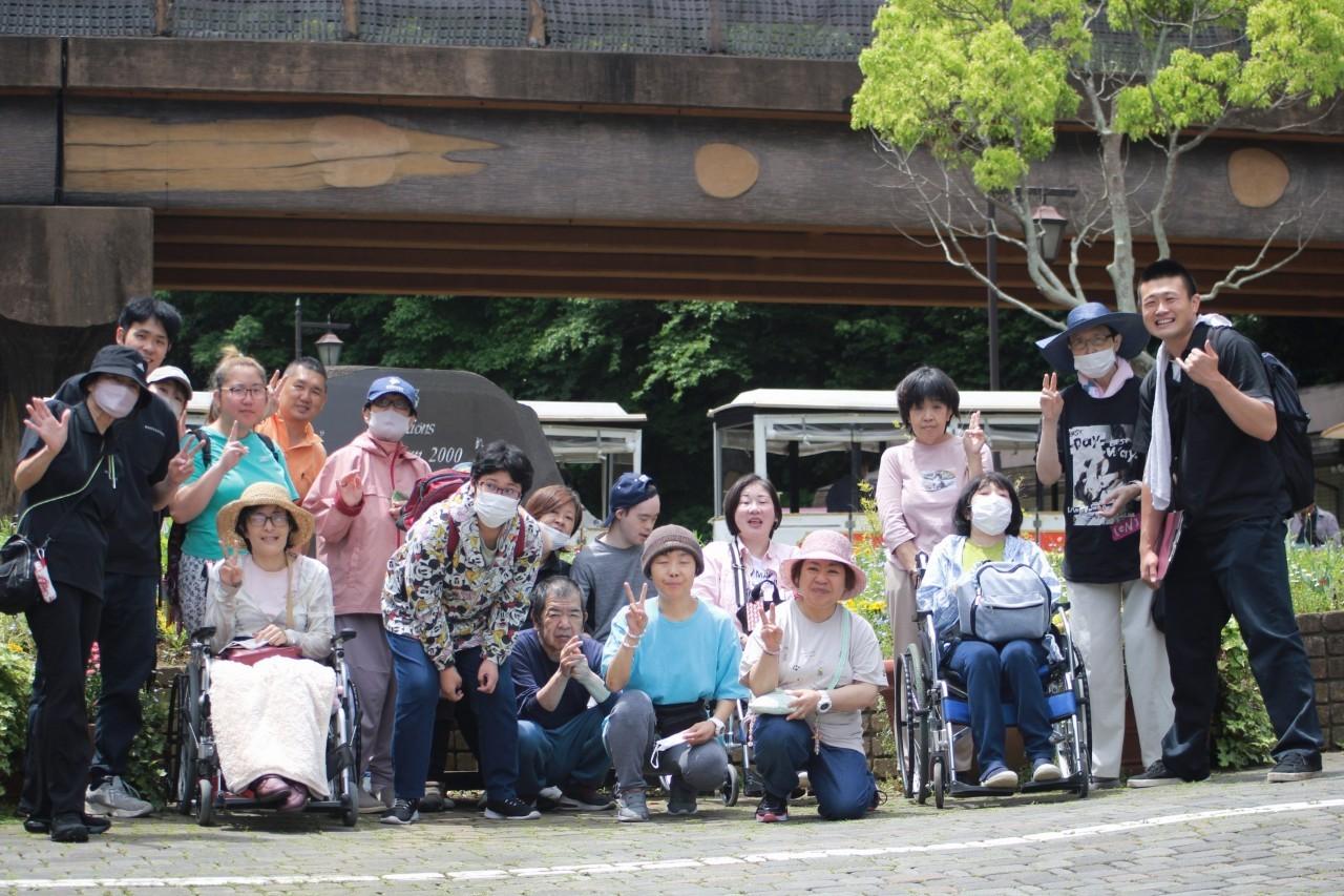 【社会福祉士・精神保健福祉士・公認心理師】募集！車通勤OK！【あゆみの家】